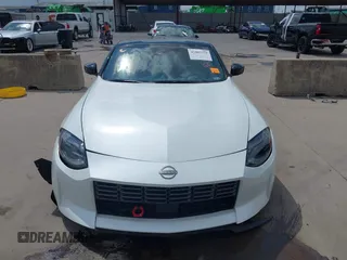 2024 Nissan Z Performance with VIN JN1BZ4BH1RM361447, listed as a IAAI auction lot 41903275 with 9,574 mi miles and . Bid and sale history available at DreamBid. Image 12.