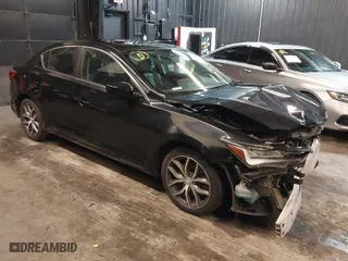 2019 Acura ILX w/Premium Pkg with VIN 19UDE2F73KA008322, listed as a IAAI auction lot 41155902 with 101,105 mi miles. Bid and sale history available at carsss.com. Image 1.