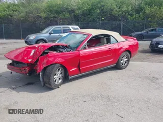 2008 Ford Mustang Deluxe with VIN 1ZVHT84N585152012, listed as a IAAI auction lot 42041018 with 87,513 mi miles and . Bid and sale history available at DreamBid. Image 2.