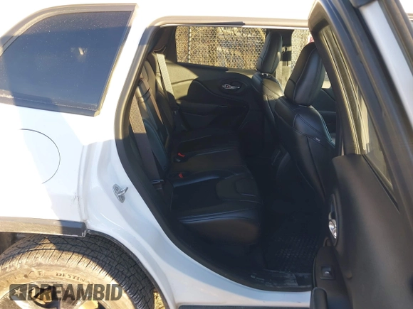 2019 Jeep Cherokee Latitude Plus with VIN 1C4PJLLN3KD286488, listed as a IAAI auction lot 41442153 with 100,386 mi miles and . Bid and sale history available at DreamBid. Image 8.
