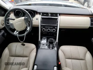 2017 Land Rover Discovery HSE with VIN SALRRBBV6HA025954, listed as a Copart auction lot 68281362 with 71,873 mi miles. Bid and sale history available at carsss.com. Image 8.