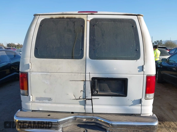 2006 Ford Econoline Cargo Recreational with VIN 1FTSS34P66DA33209, listed as a IAAI auction lot 40459311 with Not Provided miles and . Bid and sale history available at carsss.com. Image 15.