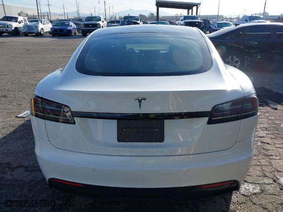 2022 Tesla Model S with VIN 5YJSA1E56NF493062, listed as a IAAI auction lot 41616427 with 41,874 mi miles. Bid and sale history available at carsss.com. Image 15.