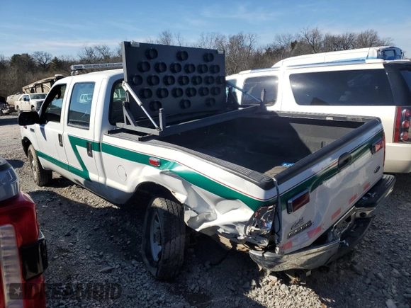 2006 Ford F-250 XL z VIN 1FTSW21536EB81894, wystawiony jako Copart lot #45573005 z przebiegiem 65 722 mil mil oraz Szkoda całkowita • Salvage title. Historia ofert i sprzedaży dostępna na DreamBid. Obrazek 2.