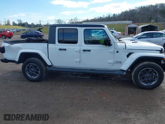 2020 Jeep Gladiator Overland with VIN 1C6HJTFG1LL107641, listed as a IAAI auction lot 41847586 with 69,664 mi miles and . Bid and sale history available at DreamBid. Image 13.