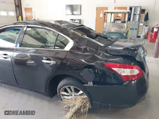 2010 Nissan Maxima 3.5 SV with VIN 1N4AA5AP8AC837305, listed as a IAAI auction lot 40349055 with 191,898 mi miles. Bid and sale history available at carsss.com. Image 14.