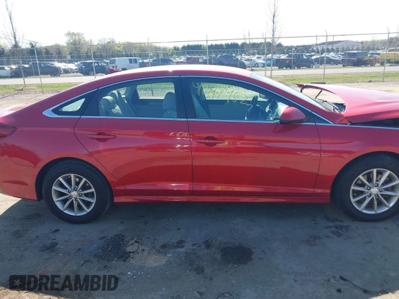 2019 Hyundai Sonata SE with VIN 5NPE24AF3KH790250, listed as a IAAI auction lot 41997452 with 109,432 mi miles and . Bid and sale history available at carsss.com. Image 13.