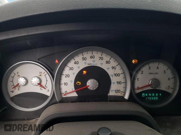 2007 Dodge Dakota SLT with VIN 1D7HW48P47S171560, listed as a Copart auction lot 62835354 with 175,505 mi miles and Salvage Title. Bid and sale history available at carsss.com. Image 9.