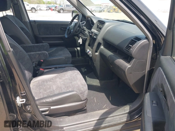 2004 Honda CR-V LX with VIN SHSRD68474U209015, listed as a IAAI auction lot 42040424 with 100,923 mi miles and . Bid and sale history available at carsss.com. Image 5.