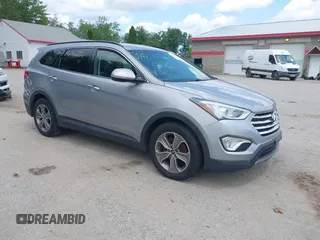 2013 Hyundai Santa Fe GLS z VIN KM8SNDHFXDU030983, wystawiony jako IAAI lot #42382794 z przebiegiem 179 779 mil mil oraz . Historia ofert i sprzedaży dostępna na DreamBid. Obrazek 1.