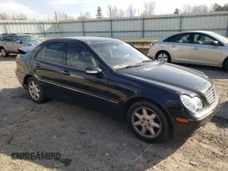 2004 Mercedes-Benz C 240 с VIN WDBRF61J74E019300, выставлен на аукционе Copart как лот 49879405 с пробегом 142 391 миль миль и Списание • Salvage title. История ставок и продаж доступна на DreamBid. Изображение 4.