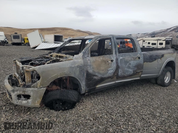 2019 Ram 3500 Limited with VIN 3C63RRRL0KG700885, listed as a Copart auction lot 84555544 with 0 mi miles and Non Repairable. Bid and sale history available at carsss.com. Image 1.