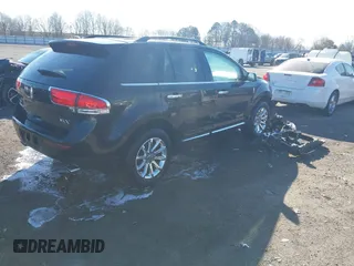 2014 Lincoln MKX with VIN 2LMDJ6JK1EBL18295, listed as a IAAI auction lot 41658053 with 93,931 mi miles. Bid and sale history available at carsss.com. Image 4.