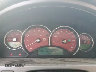 2006 Pontiac GTO with VIN 6G2VX12U06L561062, listed as a Copart auction lot 44526895 with 73,242 mi miles and Salvage Title. Bid and sale history available at carsss.com. Image 9.