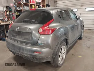 2013 Nissan Juke SV with VIN JN8AF5MV2DT210632, listed as a IAAI auction lot 41457639 with 106,520 mi miles and . Bid and sale history available at carsss.com. Image 4.