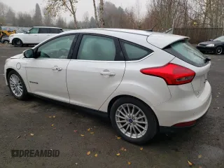 2015 Ford Focus Electric z VIN 1FADP3R41FL232835, wystawiony jako Copart lot #70969312 z przebiegiem 39 606 mil mil oraz . Historia ofert i sprzedaży dostępna na DreamBid. Obrazek 2.