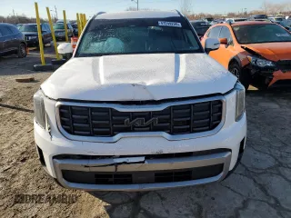 2023 Kia Telluride S with VIN 5XYP6DGC7PG346152, listed as a Copart auction lot 47249235 with 27,096 mi miles and Salvage Title. Bid and sale history available at DreamBid. Image 5.