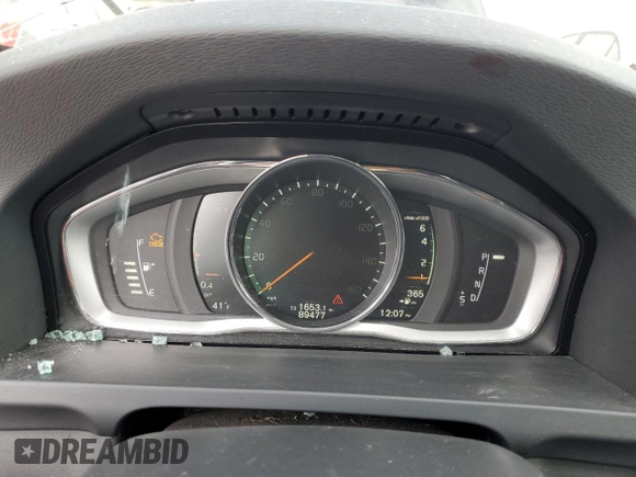 2017 Volvo V60 Premier with VIN YV140MEK4H1336513, listed as a Copart auction lot 88497705 with 89,477 mi miles and Salvage Title. Bid and sale history available at carsss.com. Image 9.