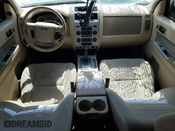 2010 Ford Escape XLT с VIN 1FMCU0D78AKC42318, выставлен на аукционе Copart как лот 61623385 с пробегом 118 353 миль миль и Чистый • Clean title. История ставок и продаж доступна на DreamBid. Изображение 8.