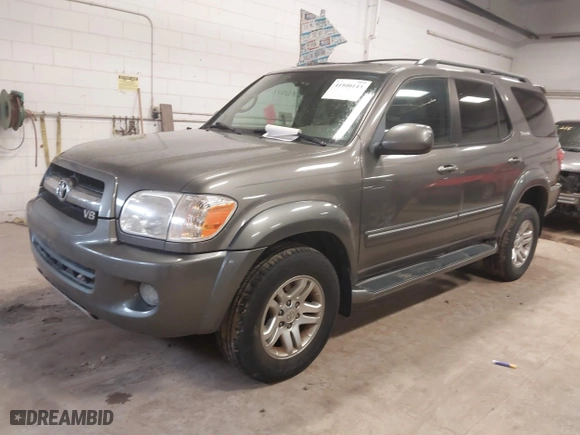 2006 Toyota Sequoia Limited with VIN 5TDBT48A86S271771, listed as a IAAI auction lot 41940143 with 263,155 mi miles. Bid and sale history available at carsss.com. Image 17.