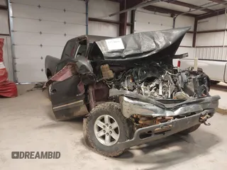 2002 Chevrolet Silverado 1500 LS with VIN 2GCEK19VX21365202, listed as a IAAI auction lot 41538496 with 1 mi miles. Bid and sale history available at carsss.com. Image 1.
