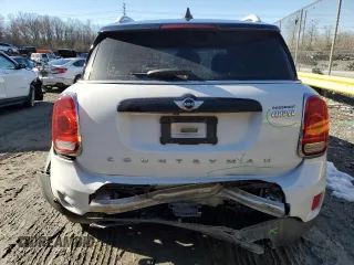 2018 MINI Countryman Cooper with VIN WMZYS7C37J3E08896, listed as a Copart auction lot 45502785 with 52,736 mi miles and Salvage title. Bid and sale history available at DreamBid. Image 6.