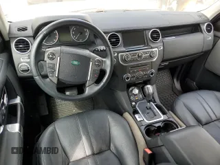 2011 Land Rover LR4 HSE z VIN SALAG2D44BA574762, wystawiony jako Copart lot #52879815 z przebiegiem Nie podano mil oraz Nie do naprawy • Non repairable. Historia ofert i sprzedaży dostępna na DreamBid. Obrazek 8.