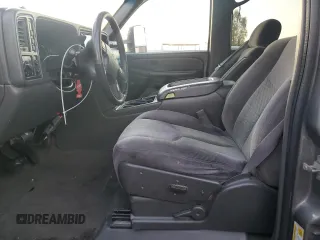 2006 Chevrolet Silverado 3500 SRW LT with VIN 1GCHK33296F137200, listed as a Copart auction lot 85065784 with 302,668 mi miles and Salvage Title. Bid and sale history available at carsss.com. Image 7.