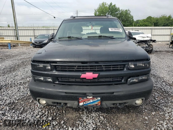 2004 Chevrolet Tahoe Z71 with VIN 1GNEK13ZX4R315428, listed as a Copart auction lot 62396905 with 280,003 mi miles and Salvage title. Bid and sale history available at DreamBid. Image 5.
