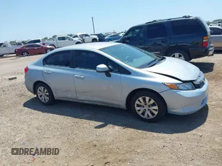 2012 Honda Civic LX z VIN 2HGFB2F50CH577535, wystawiony jako IAAI lot #42007655 z przebiegiem 208 159 mil mil oraz . Historia ofert i sprzedaży dostępna na DreamBid. Obrazek 1.