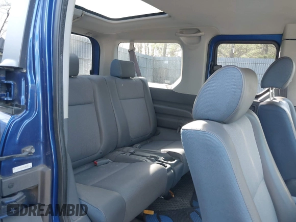 2004 Honda Element EX with VIN 5J6YH28584L005355, listed as a IAAI auction lot 42133319 with 180,320 mi miles and . Bid and sale history available at DreamBid. Image 8.