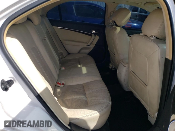 2012 Lincoln MKZ Hybrid with VIN 3LNDL2L30CR828740, listed as a Copart auction lot 42733455 with 205,479 mi miles and Non Repairable. Bid and sale history available at DreamBid. Image 10.