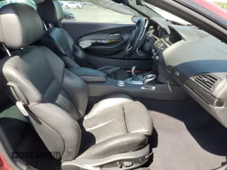 2008 BMW 6 Series M6 with VIN WBSEH93588CY24759, listed as a Copart auction lot 70246144 with 102,629 mi miles and Salvage Title. Bid and sale history available at carsss.com. Image 7.