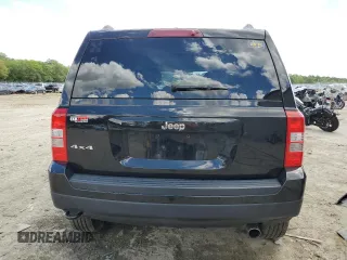 2016 Jeep Patriot Sport z VIN 1C4NJRBBXGD512115, wystawiony jako Copart lot #55970355 z przebiegiem 111 055 mil mil oraz Szkoda całkowita • Salvage title. Historia ofert i sprzedaży dostępna na DreamBid. Obrazek 6.