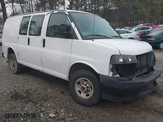 2019 GMC Savana Cargo Van with VIN 1GTW7AFG0K1187642, listed as a IAAI auction lot 41505063 with 103,846 mi miles. Bid and sale history available at carsss.com. Image 1.