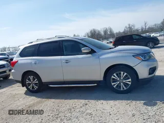2019 Nissan Pathfinder SL with VIN 5N1DR2MN0KC583160, listed as a IAAI auction lot 41811725 with 81,682 mi miles and . Bid and sale history available at DreamBid. Image 13.