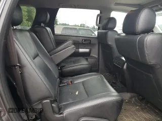 2019 Toyota Sequoia SR5 with VIN 5TDBY5G19KS174324, listed as a Copart auction lot 66323874 with 68,115 mi miles and Salvage Title. Bid and sale history available at carsss.com. Image 11.