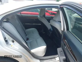 2015 Lexus ES 330 с VIN JTHBK1GGXF2181826, выставлен на аукционе IAAI как лот 42396308 с пробегом 137 077 миль миль и . История ставок и продаж доступна на DreamBid. Изображение 8.