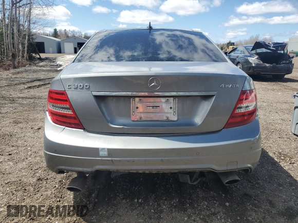2012 Mercedes-Benz C 300 Sport with VIN WDDGF8BB8CA615829, listed as a Copart auction lot 53259485 with 152,712 mi miles and Clean Title. Bid and sale history available at DreamBid. Image 6.