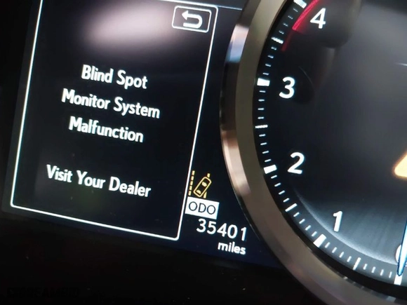 2016 Lexus GS F with VIN JTHBP1BL3GA001860, listed as a IAAI auction lot 41606674 with 35,401 mi miles. Bid and sale history available at carsss.com. Image 16.