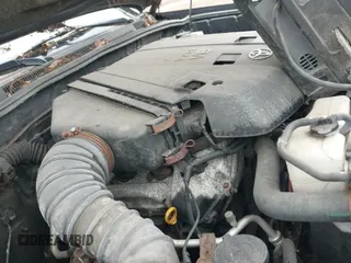 2003 Toyota 4Runner SR5 z VIN JTEBU14R738010389, wystawiony jako IAAI lot #42540571 z przebiegiem 242 776 mil mil oraz . Historia ofert i sprzedaży dostępna na DreamBid. Obrazek 13.