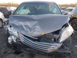 2017 Toyota Sienna XLE Auto Access Seat with VIN 5TDYZ3DC3HS880828, listed as a IAAI auction lot 41609436 with 106,855 mi miles and . Bid and sale history available at DreamBid. Image 10.