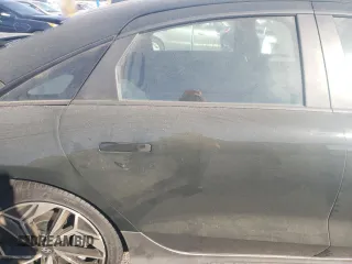 2023 Hyundai Ioniq 6 SEL z VIN KMHM34AA7PA032189, wystawiony jako Copart lot #71499803 z przebiegiem 2848 mil mil oraz . Historia ofert i sprzedaży dostępna na DreamBid. Obrazek 10.