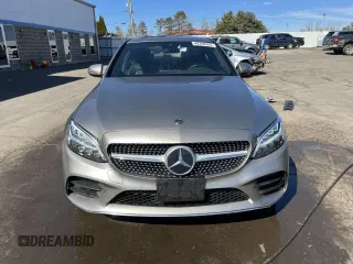 2020 Mercedes-Benz C 300 with VIN 55SWF8EB5LU325541, listed as a Copart auction lot 48358355 with 70,592 mi miles and Non Repairable. Bid and sale history available at DreamBid. Image 5.