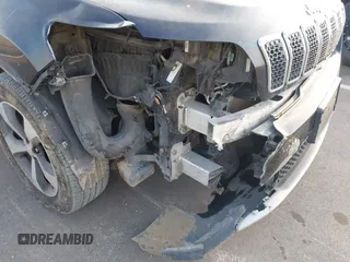 2019 Jeep Cherokee Limited with VIN 1C4PJMDXXKD245877, listed as a IAAI auction lot 41984332 with 103,300 mi miles and . Bid and sale history available at carsss.com. Image 6.