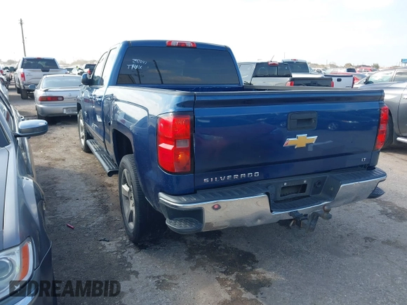 2015 Chevrolet Silverado 1500 LT with VIN 1GCRCREC2FZ297041, listed as a IAAI auction lot 41563446 with 186,163 mi miles. Bid and sale history available at carsss.com. Image 3.