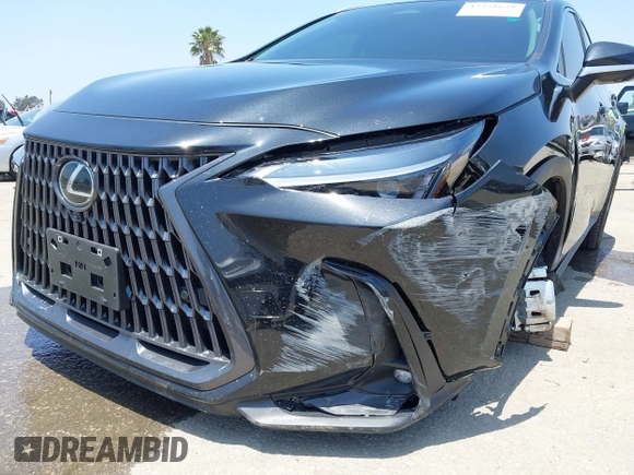 2025 Lexus NX 350 Premium with VIN 2T2GGCEZ6SC073039, listed as a IAAI auction lot 42358628 with 9,549 mi miles and . Bid and sale history available at DreamBid. Image 18.