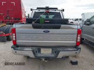 2020 Ford F-250 XL z VIN 1FT7X2B61LED95952, wystawiony jako IAAI lot #42186832 z przebiegiem 119 083 mil mil oraz . Historia ofert i sprzedaży dostępna na DreamBid. Obrazek 15.