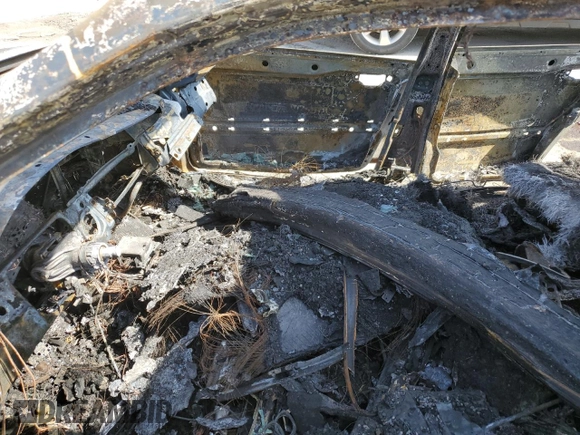 1996 Audi A6 z VIN WAUGC84A2TN092725, wystawiony jako Copart lot #49335395 z przebiegiem Nie podano mil oraz Szkoda całkowita • Salvage title. Historia ofert i sprzedaży dostępna na DreamBid. Obrazek 7.