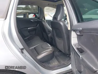 2012 Volvo XC60 3.0L with VIN YV4902DZ0C2337169, listed as a IAAI auction lot 42000698 with 123,726 mi miles. Bid and sale history available at carsss.com. Image 8.